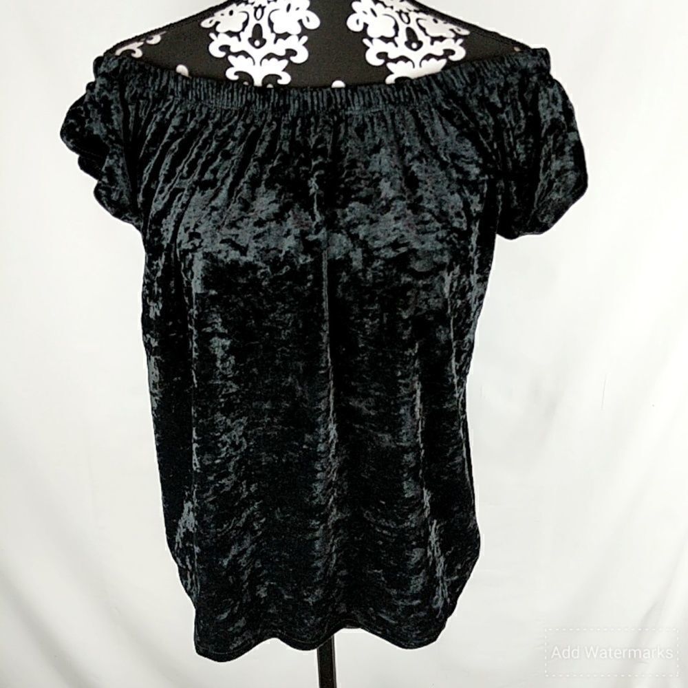 Love by Design crushed velvet off the shoulder to